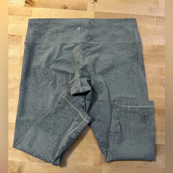 lululemon athletica Pants - Lululemon Wunder Train crop pants